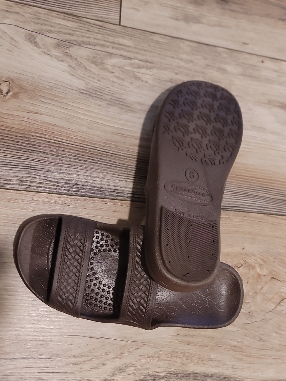 Surfware Slides - Picture 3 of 3